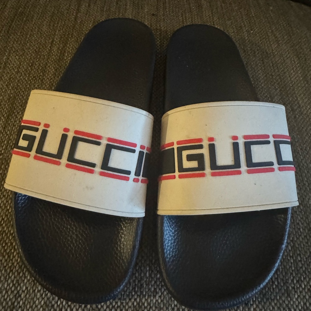 Gucci Black and Cream Logo Slides